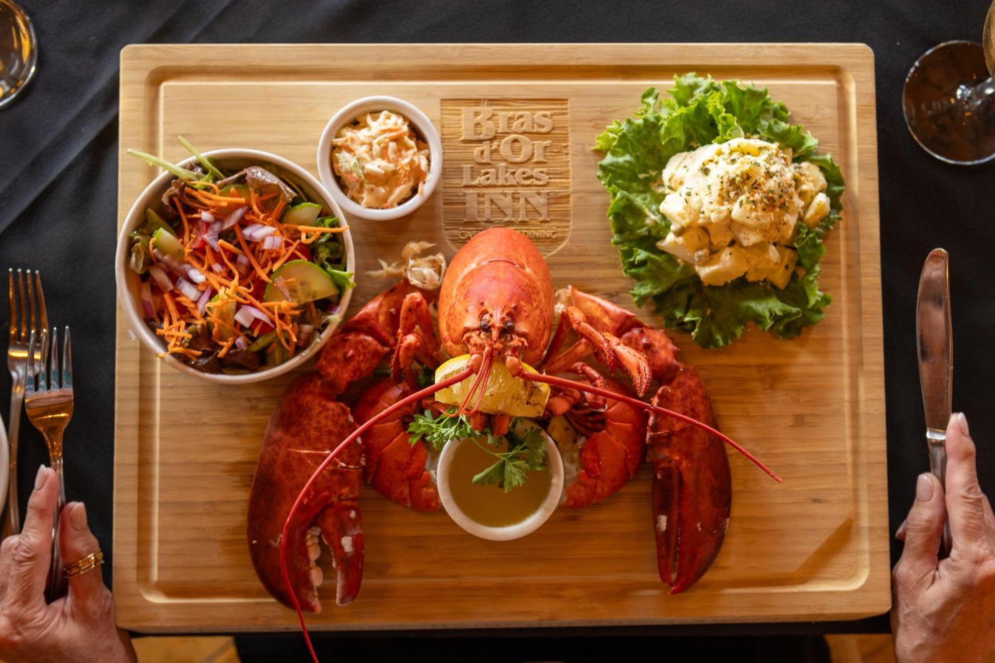 St. Peter's Bras D'Or Lakes Inn מראה חיצוני תמונה